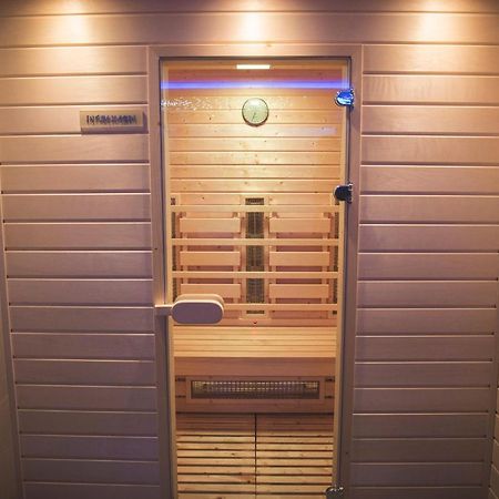Munkacsy Hotel Bekescsaba Bagian luar foto